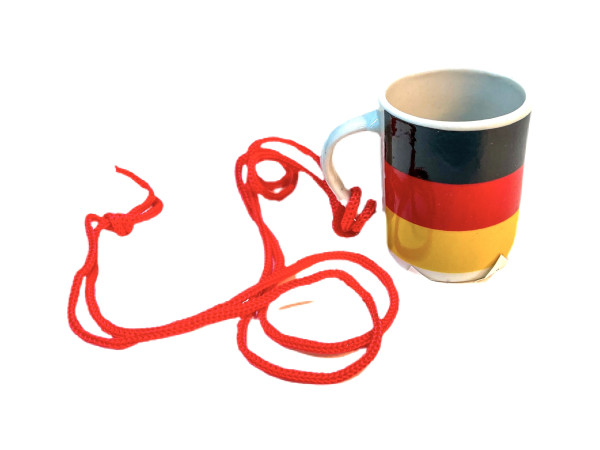 Becher mini Deutschl. m. Schnur DIS, ca.