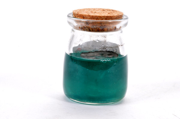 Slime 2 Wahl farbl.sort in Glasflasche DIS, ca. 7x5 cm Inhalt verschimmelt